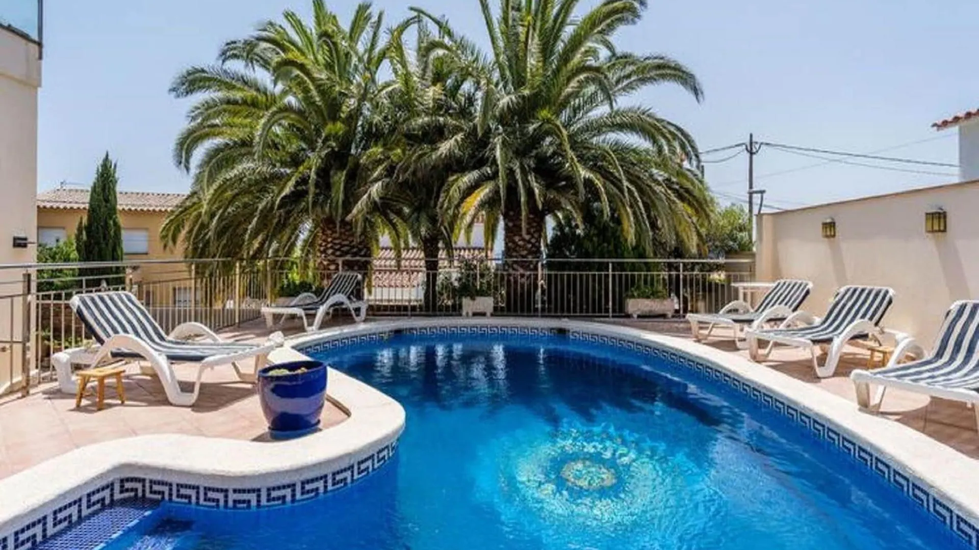 Modern Apartment In Roses With Swimming Pool 0*,  Spanien